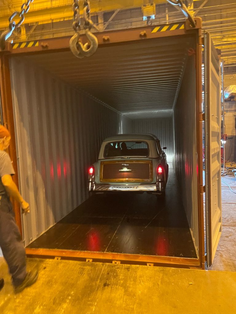 Overseas Container Loading & Unloading Services